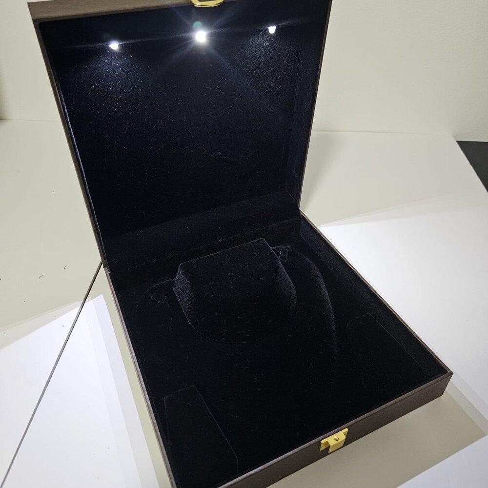 Jewelry Box led Light Large 10"X9 1/2"x3 Box Gift/wedding/engagement/graduation